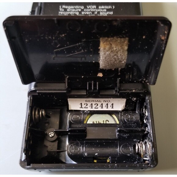 Sony micro cassette recorder PARTS ONLY - Picture 3 of 12